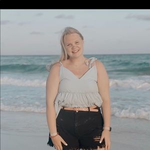 Meet your Posher, Mallory